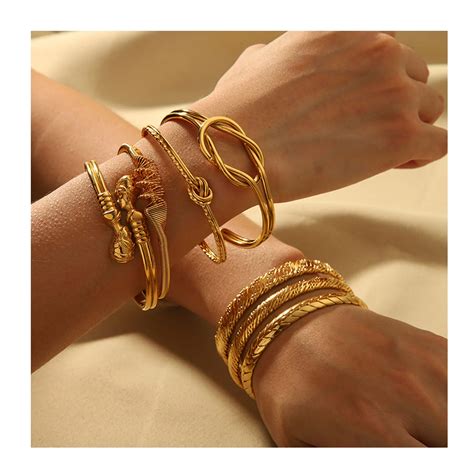 bracelet cartier acier inoxydable|luxury cartier bracelets.